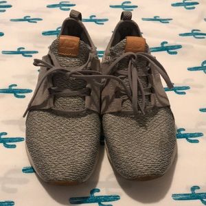 NEW BALANCE fresh foam running shoes